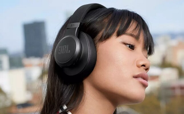 JBL Live 660NC Wireless Headphone