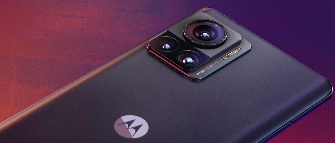 Moto Edge 30 Ultra – A flagship for the masses