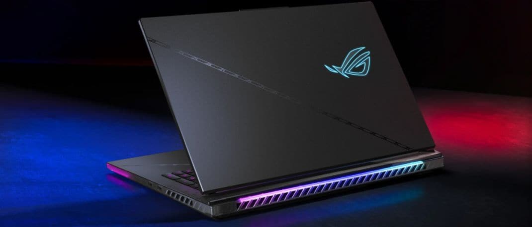 Asus ROG Scar G18 Cover 2